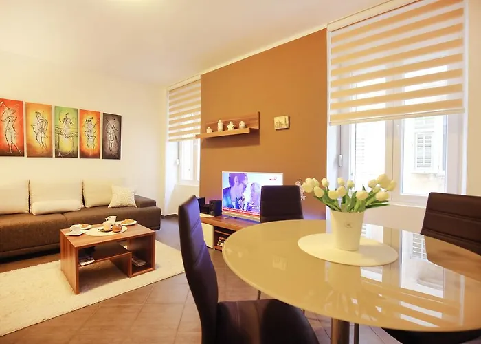 Allegro Exclusive Old Town Center דירה