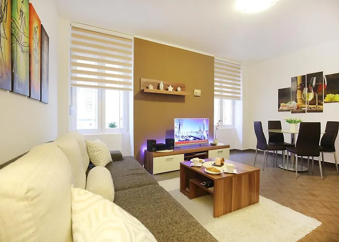 Allegro Exclusive Old Town Center דירה *