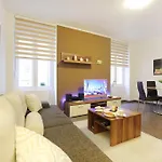 Allegro Exclusive Old Town Center Apartman *