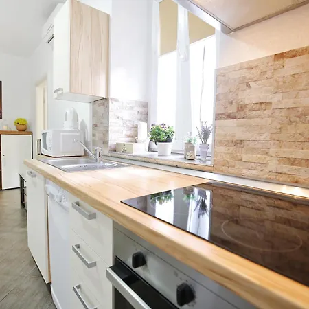 Allegro Exclusive Old Town Center ザダル