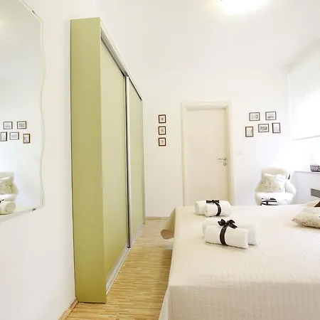 Allegro Exclusive Old Town Center ザダル