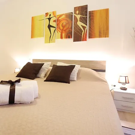 Allegro Exclusive Old Town Center アパート ザダル